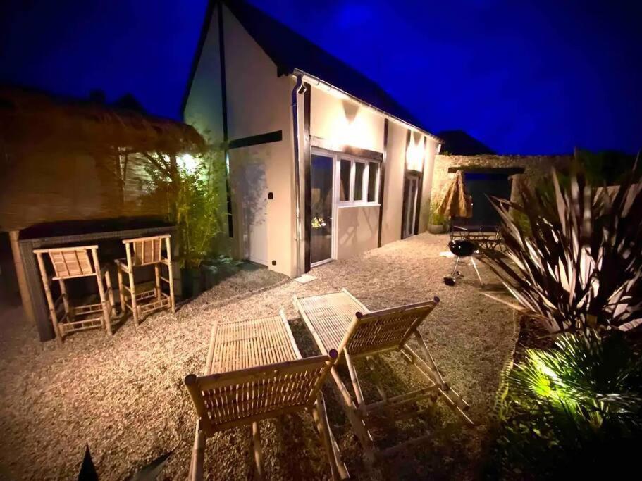 L'Etincelle Villa Saint-Martin-des-Entrées Exteriör bild